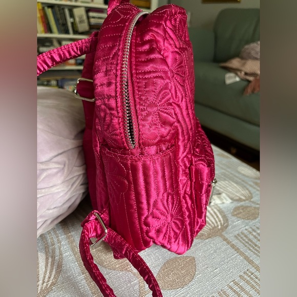 Urban Outfitters Small Quilted Backpack - Picture 3 of 10